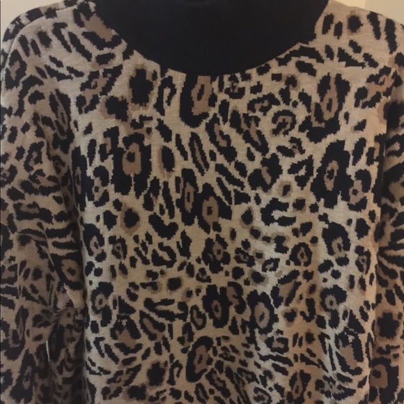 Calvin Klein, Ladies Animal Print Sweater - Picture 3 of 9